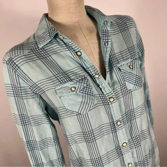 ❤️ American Eagle Outfitters 🦅 flannel eagle shirt 4 - Picture 4 of 11